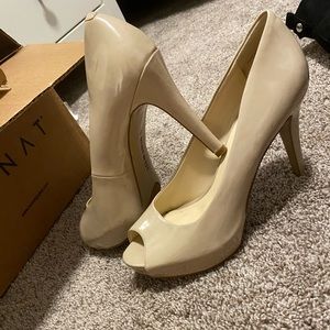 NINE WEST heels